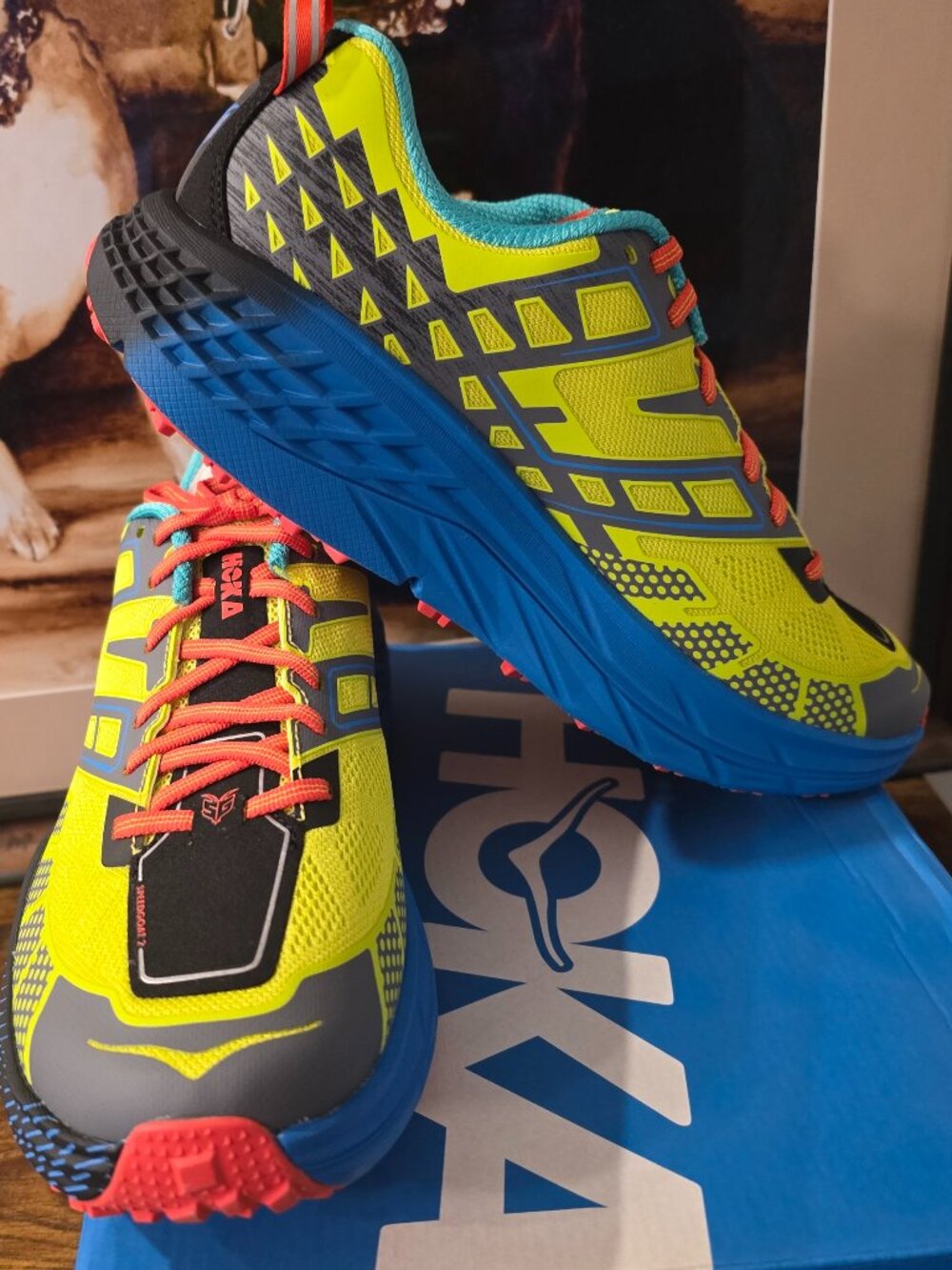 Hoka One One Speedgoat 2 Citrus Yellow 1162710-HSH Trail Men’s Size 10 Shoes NEW